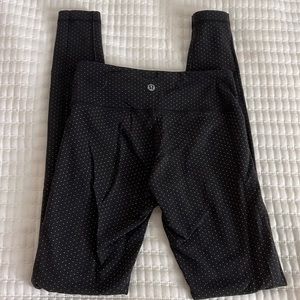 COPY - black polka dot lululemon leggings